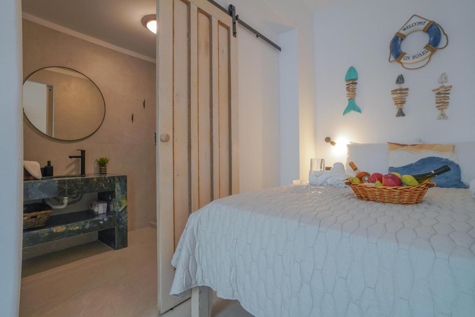 Seabed Suites Mykonos Mykonos Town Экстерьер фото